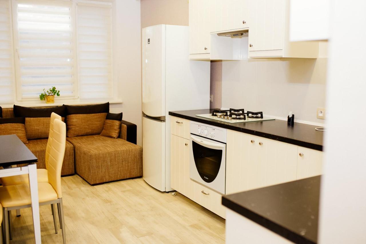 Apartamento Семицвіт Leópolis Exterior foto
